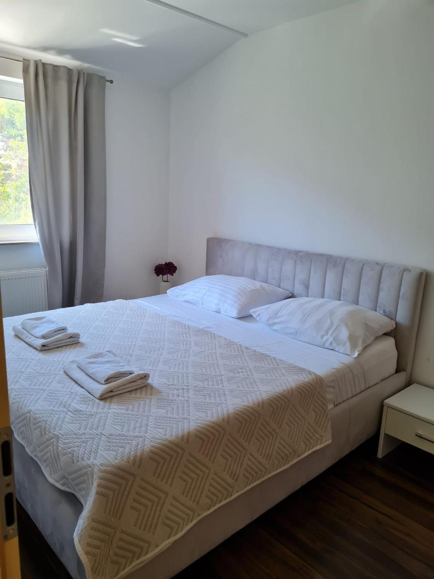 Villa Oleander مارينا المظهر الخارجي الصورة